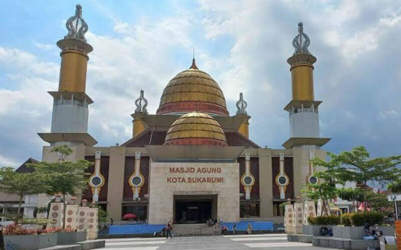 galeri-masjid-agung-kota-sukabumi-1